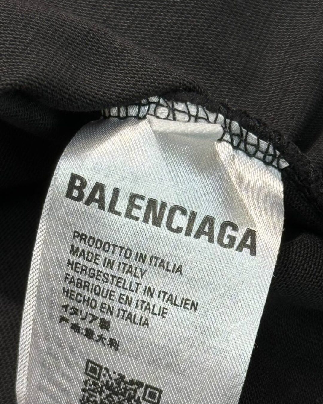 Футболка Balenciaga