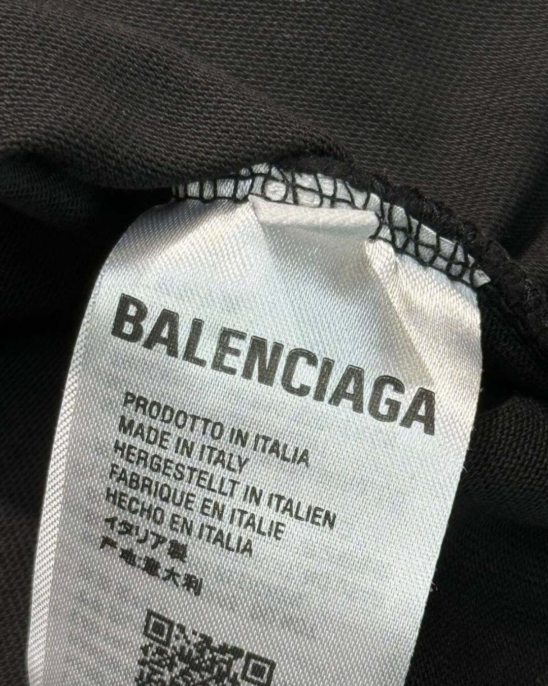 Футболка Balenciaga — фото 9