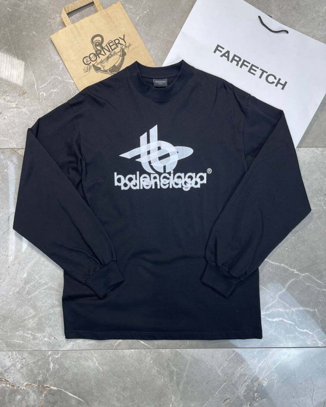 Кофта Balenciaga