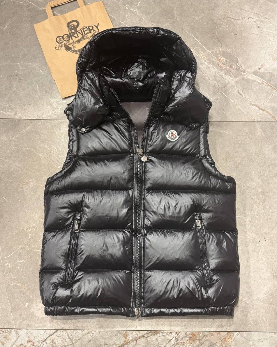 Жилет Moncler