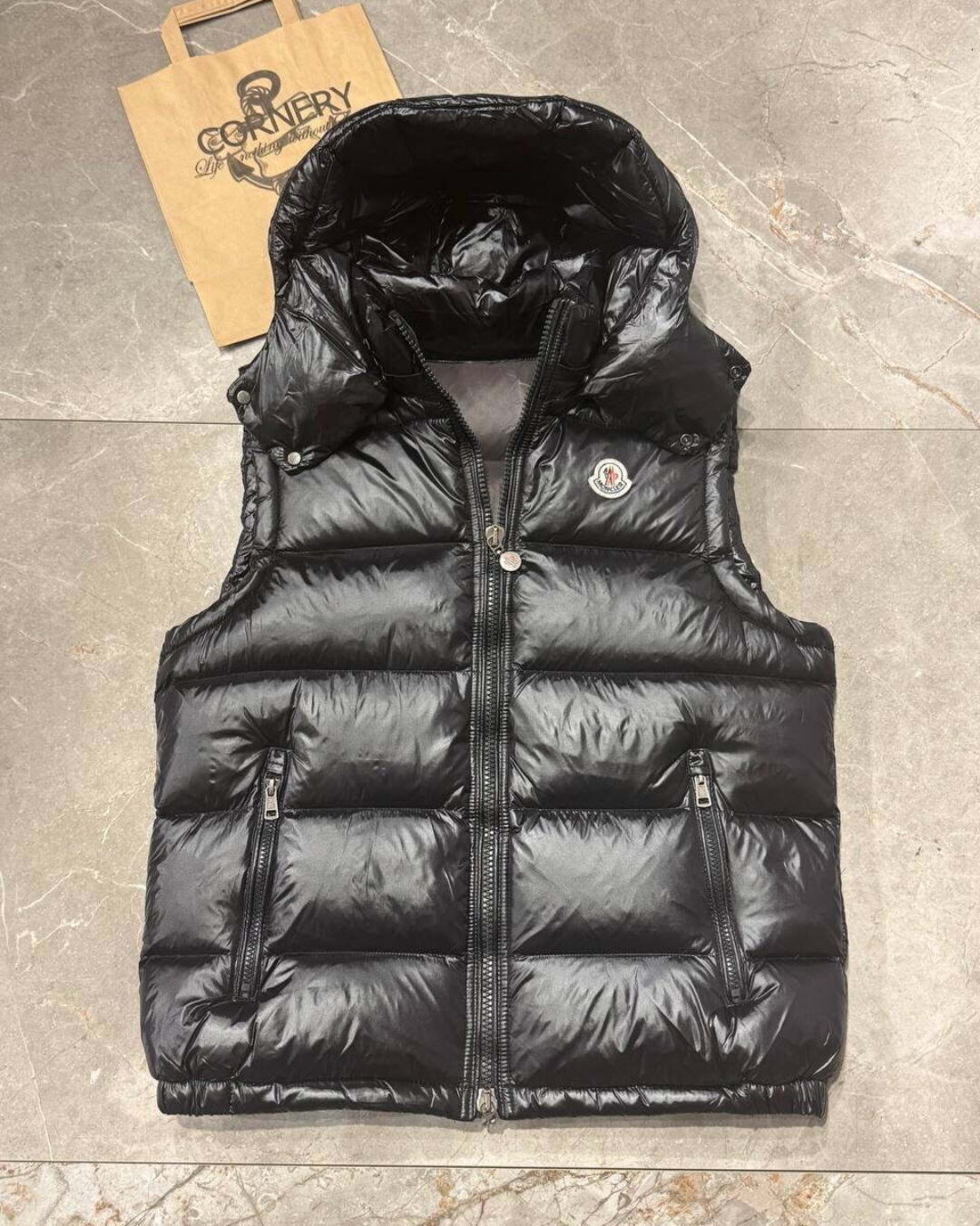 Жилет Moncler