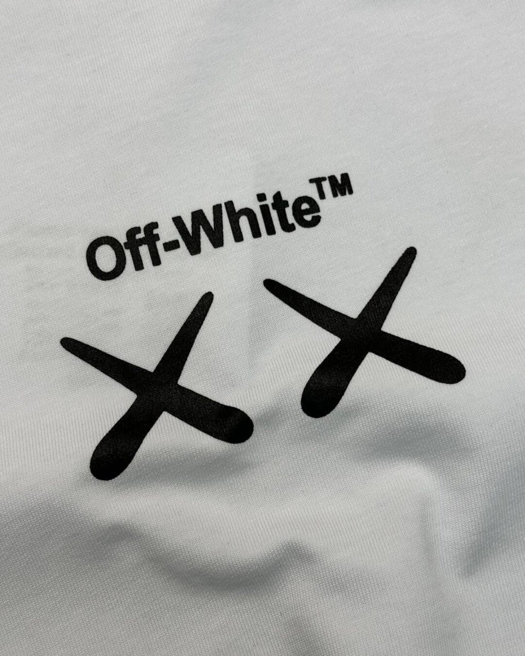 Футболка Off White