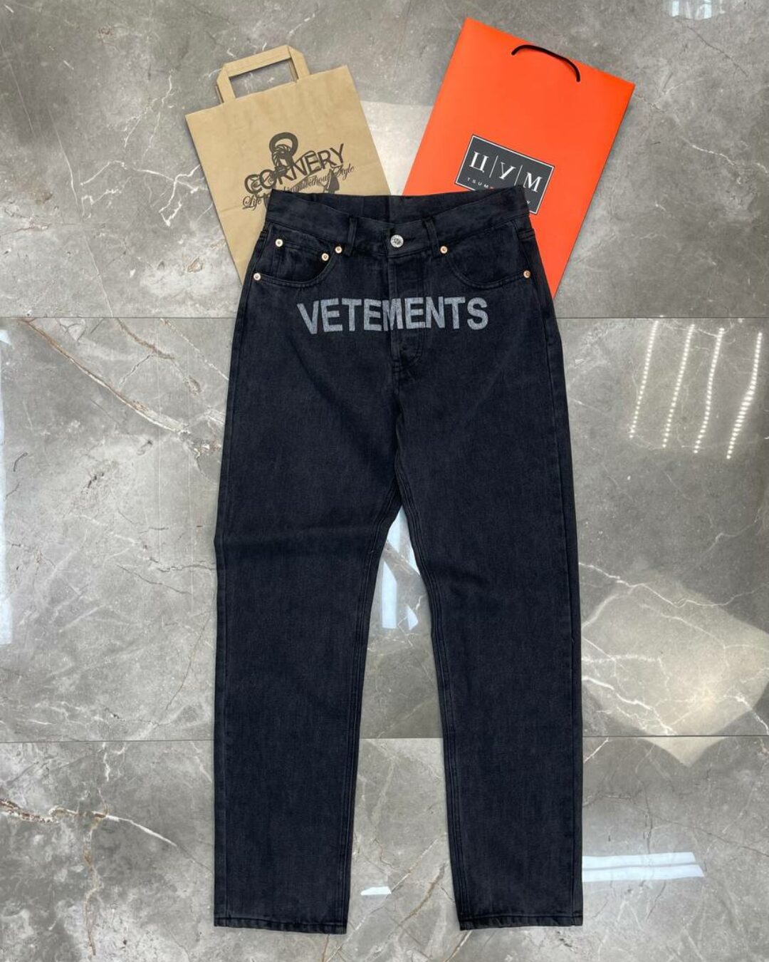Джинсы Vetements