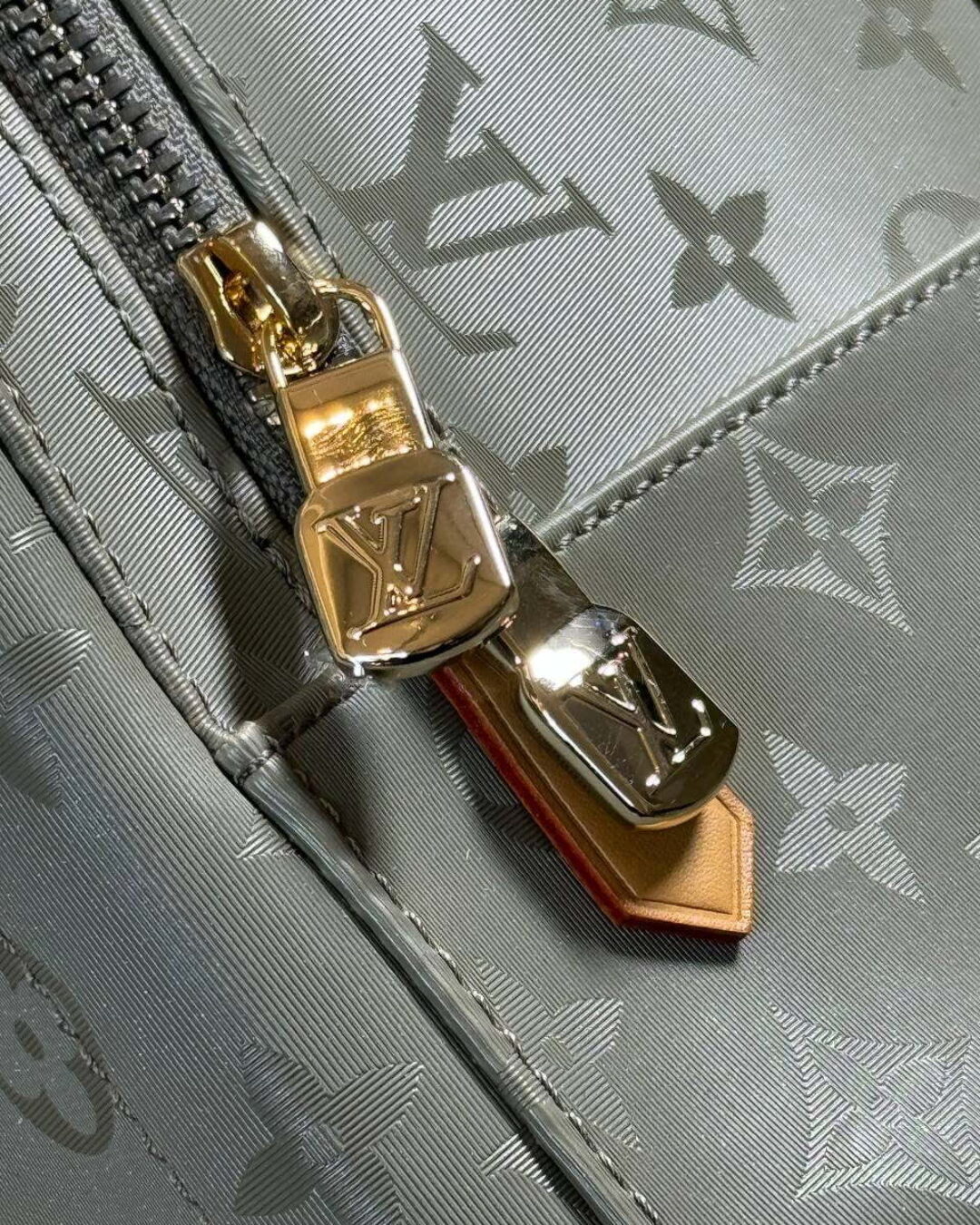 Рюкзак Louis Vuitton titanium