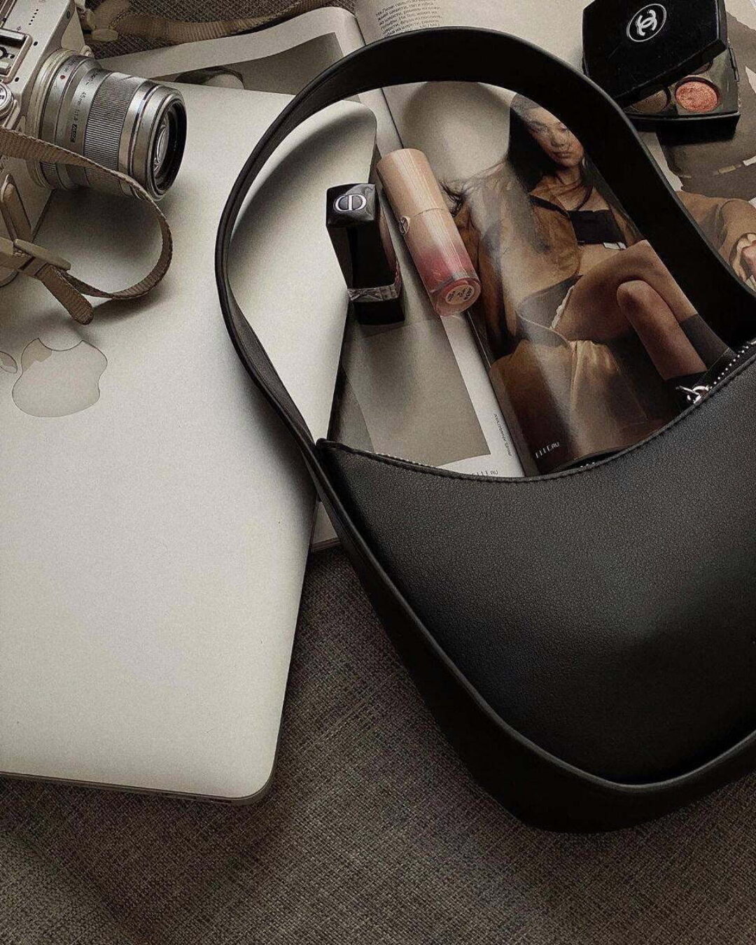 Сумка The Row Half Moon