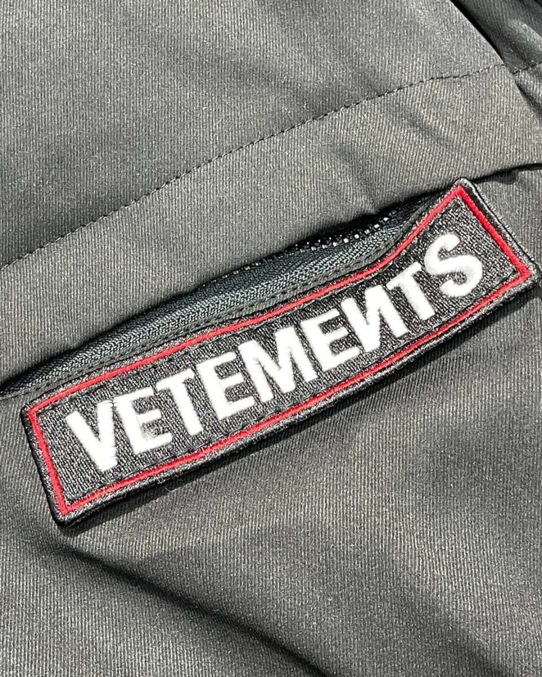 Бомбер Vetements — фото 6