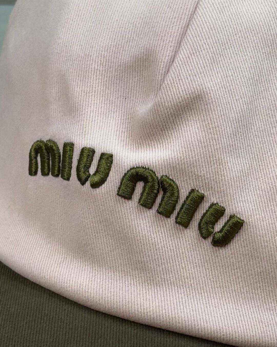 Кепка Miu Miu