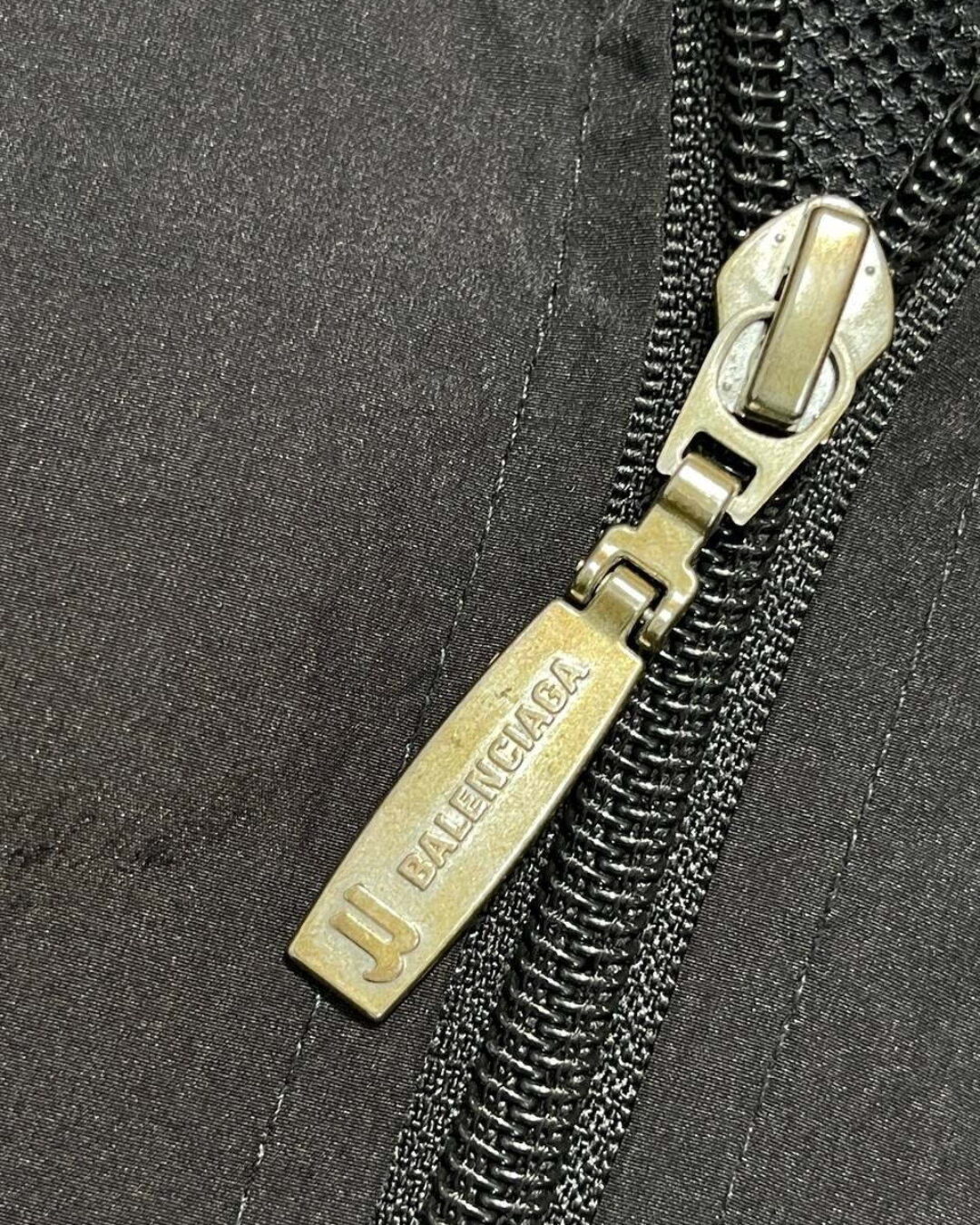Ветровка Balenciaga — фото 5