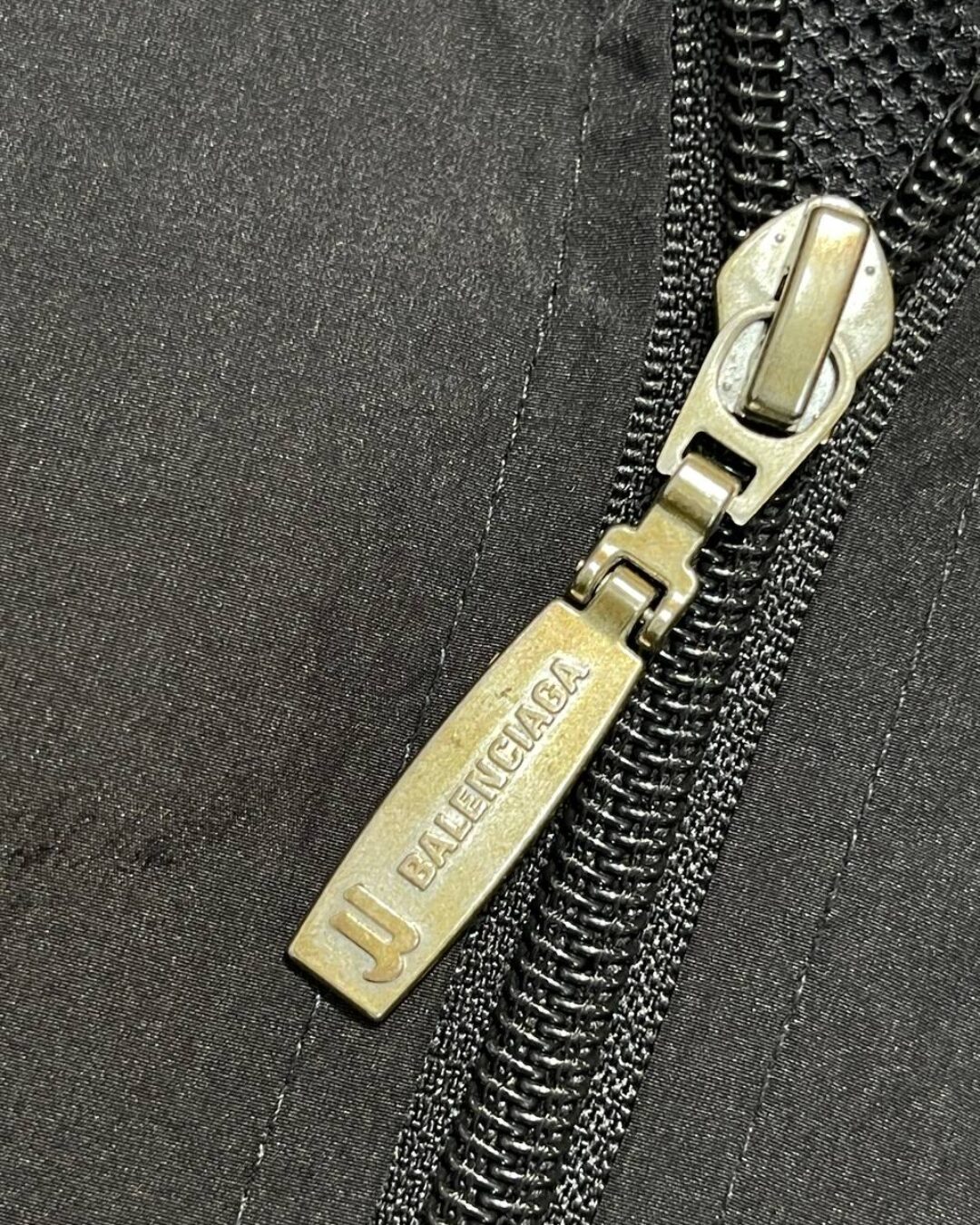 Ветровка Balenciaga