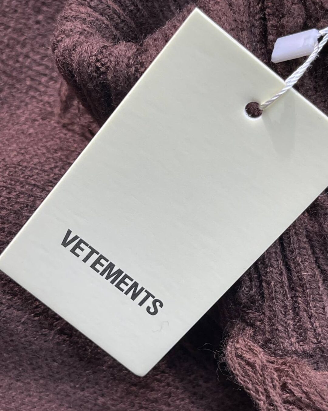Свитер Vetements — фото 10