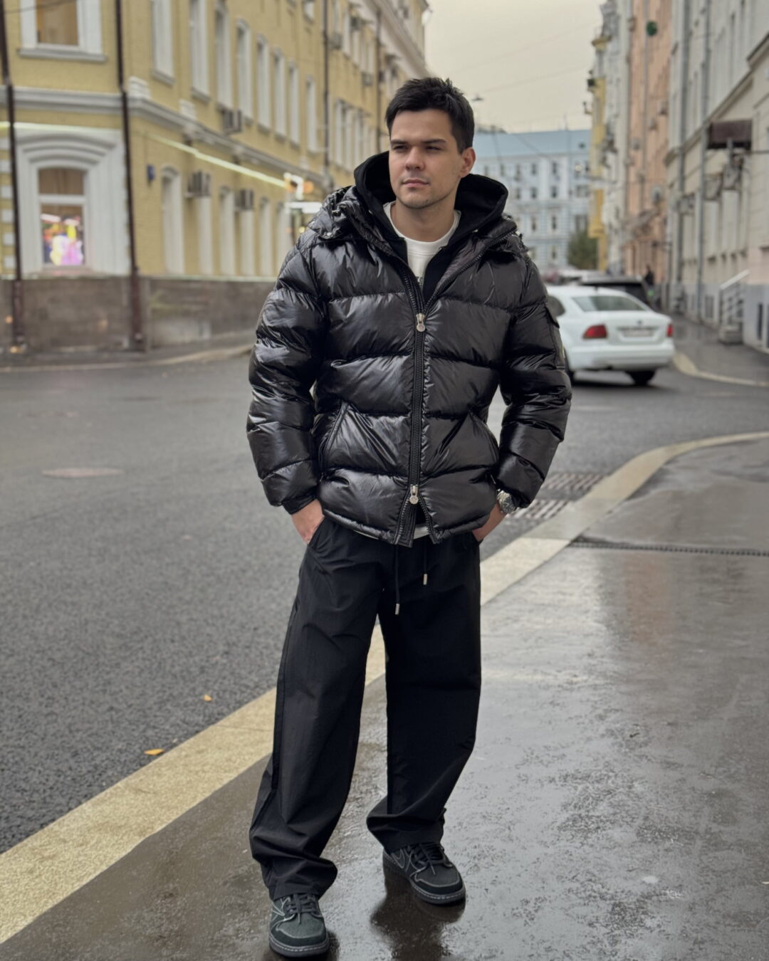 Пуховик Moncler