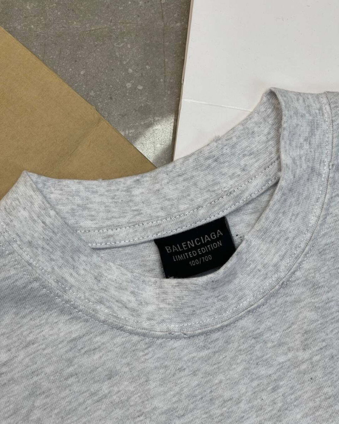 Футболка Balenciaga — фото 4