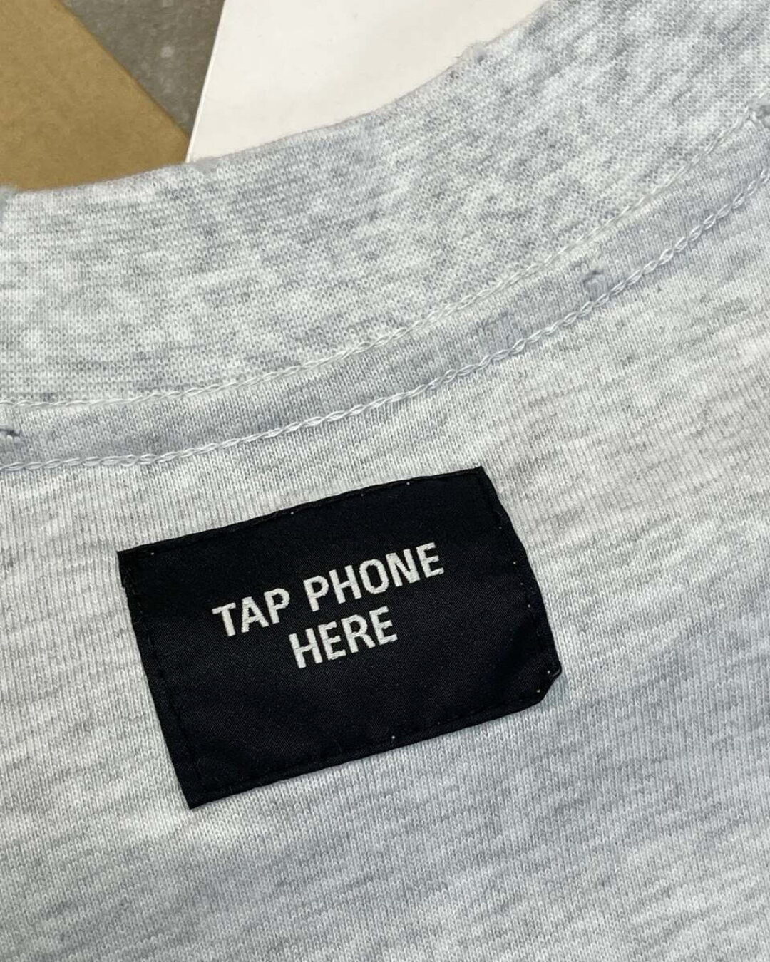 Футболка Balenciaga — фото 6