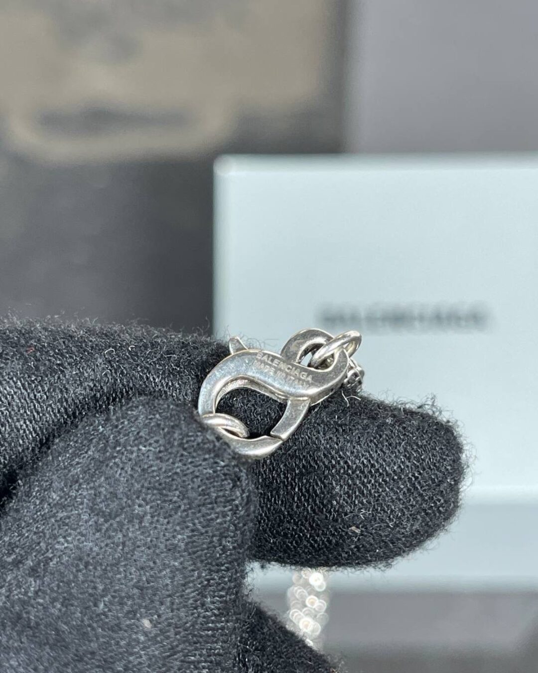 Колье Balenciaga