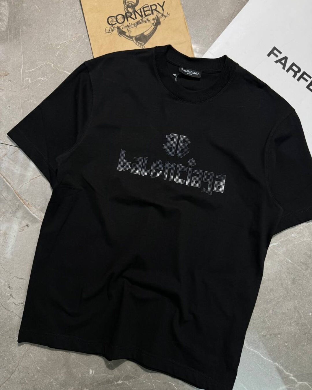 Футболка Balenciaga — фото 5