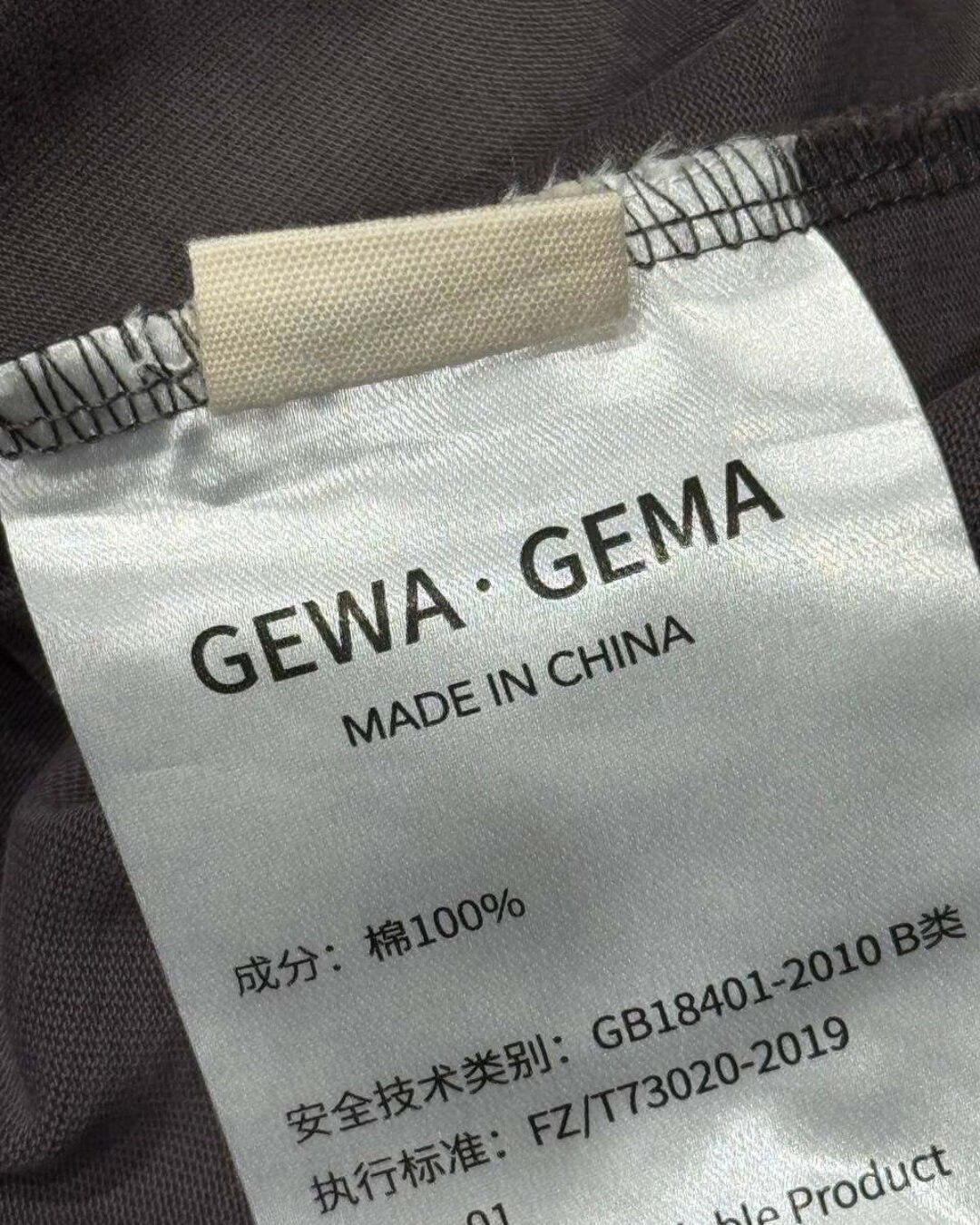 Футболка Balenciaga — фото 9