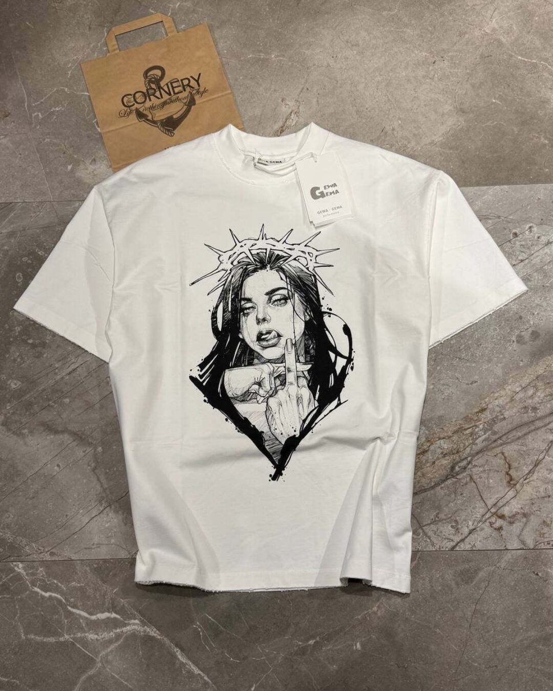Футболка Balenciaga
