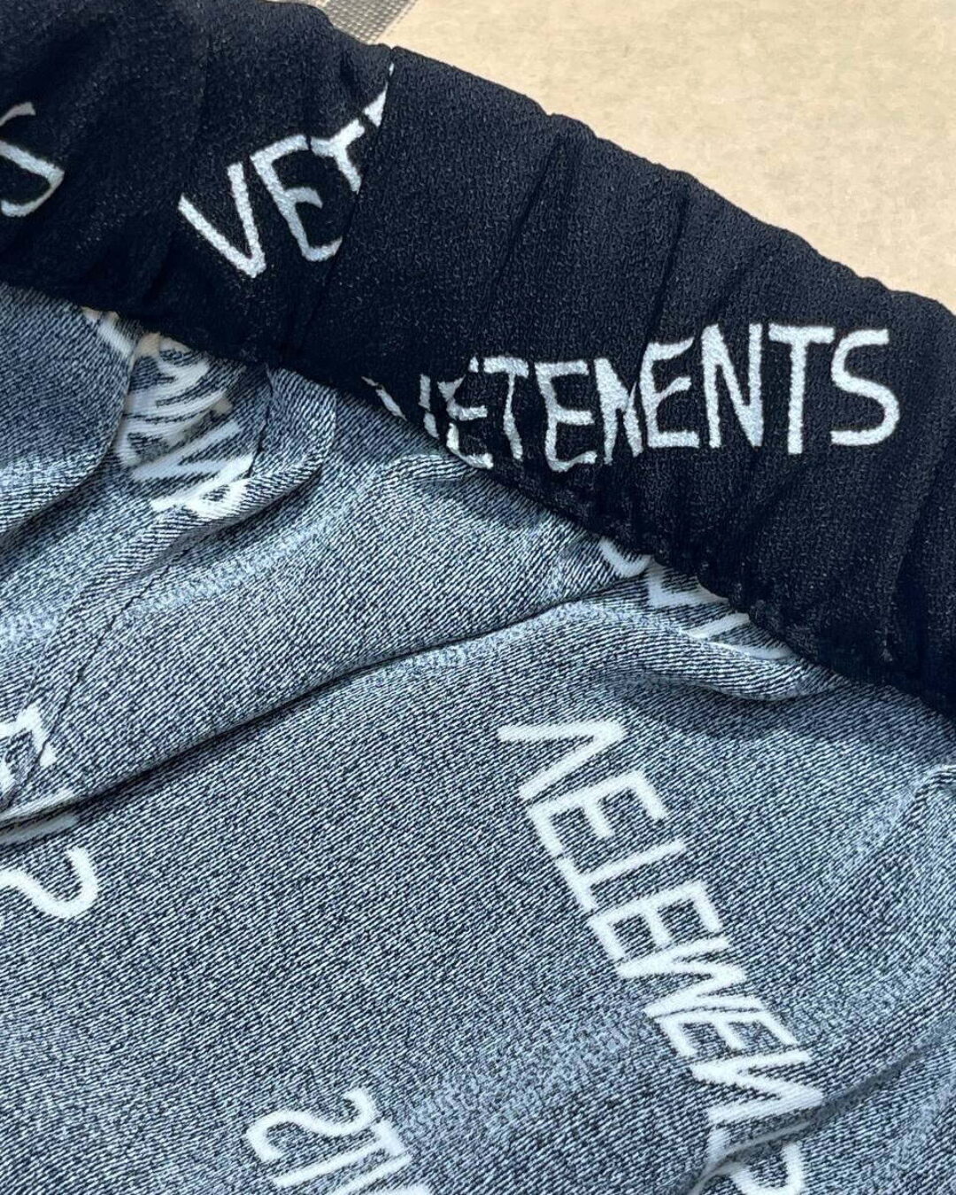 Штаны Vetements — фото 5