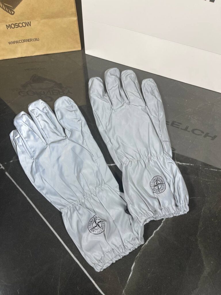 Перчатки Stone Island
