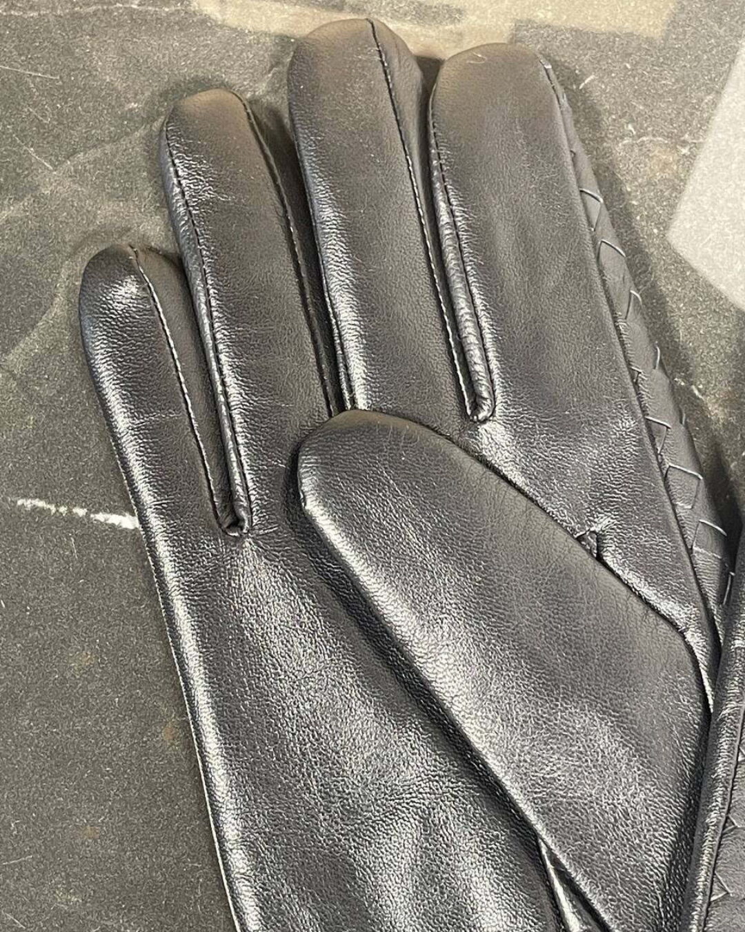 Перчатки Bottega Veneta