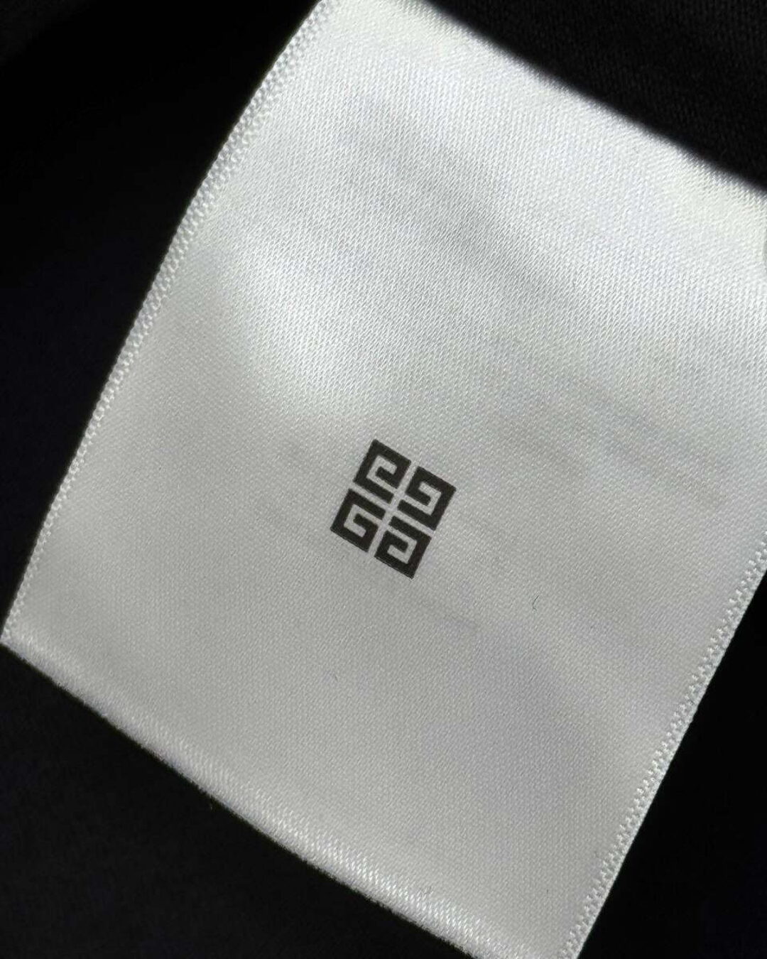 Футболка Givenchy — фото 7
