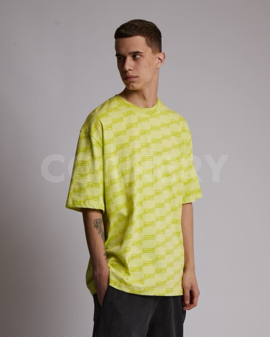 Футболка Balenciaga — фото 4