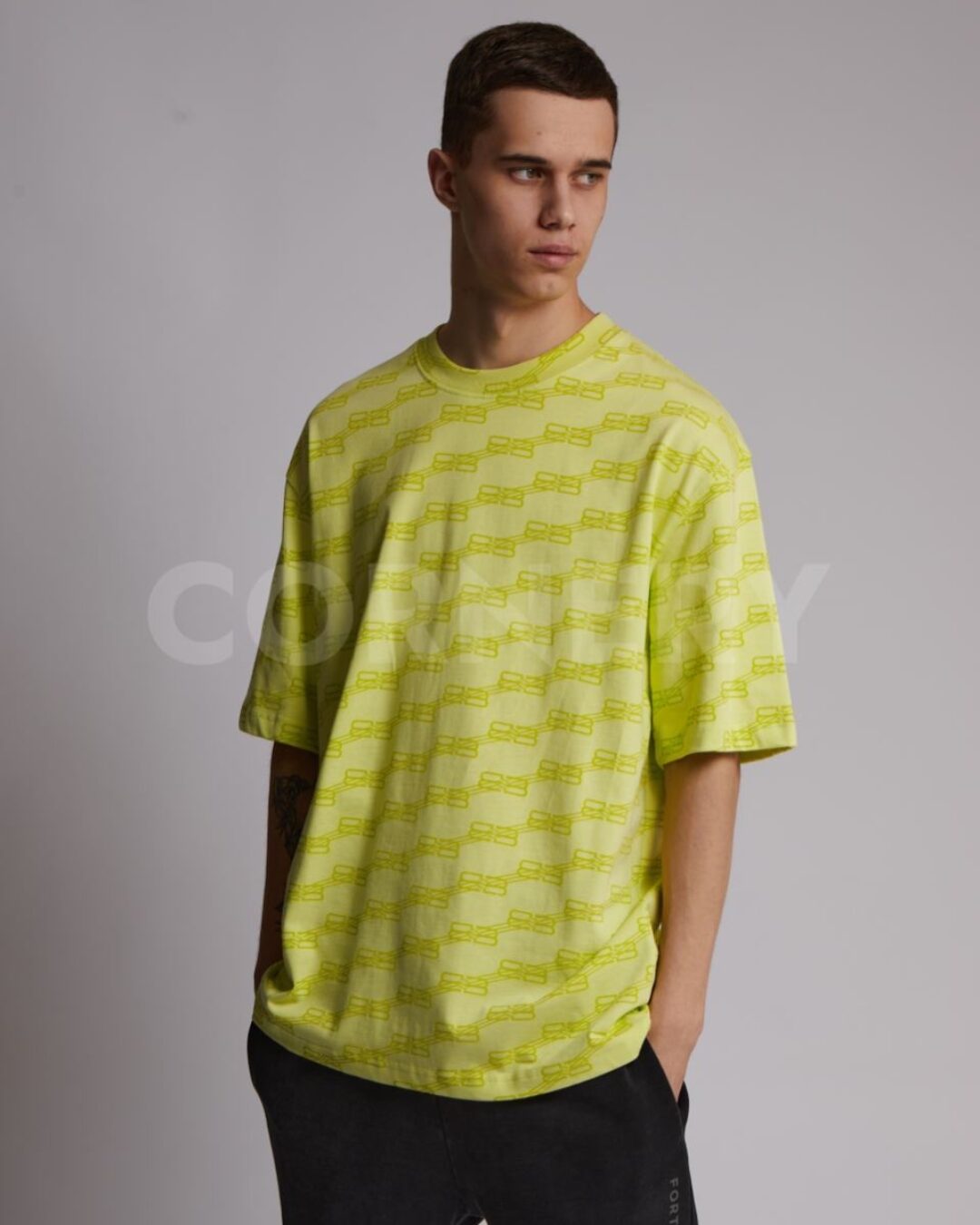 Футболка Balenciaga — фото 7