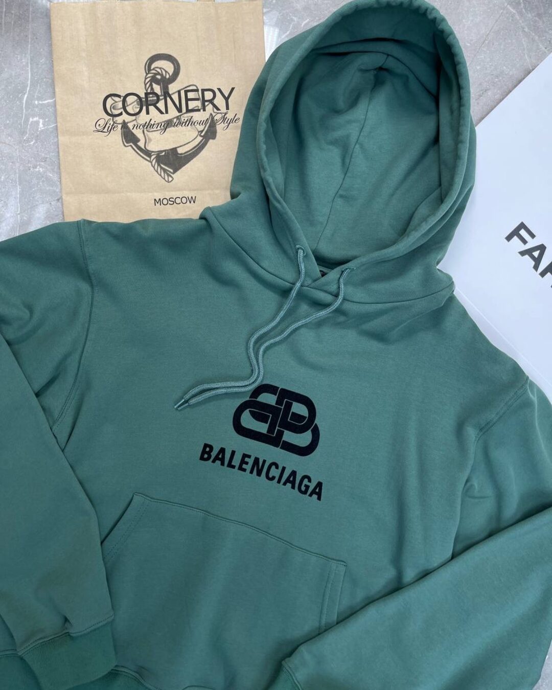Худи Balenciaga