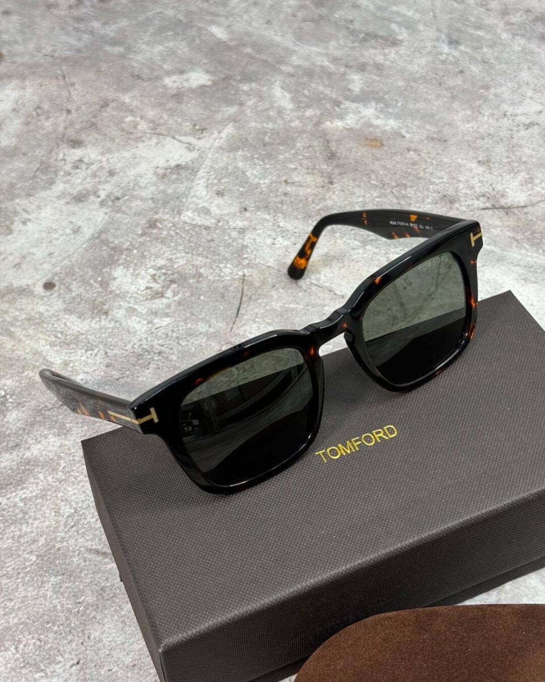 Очки Tom Ford