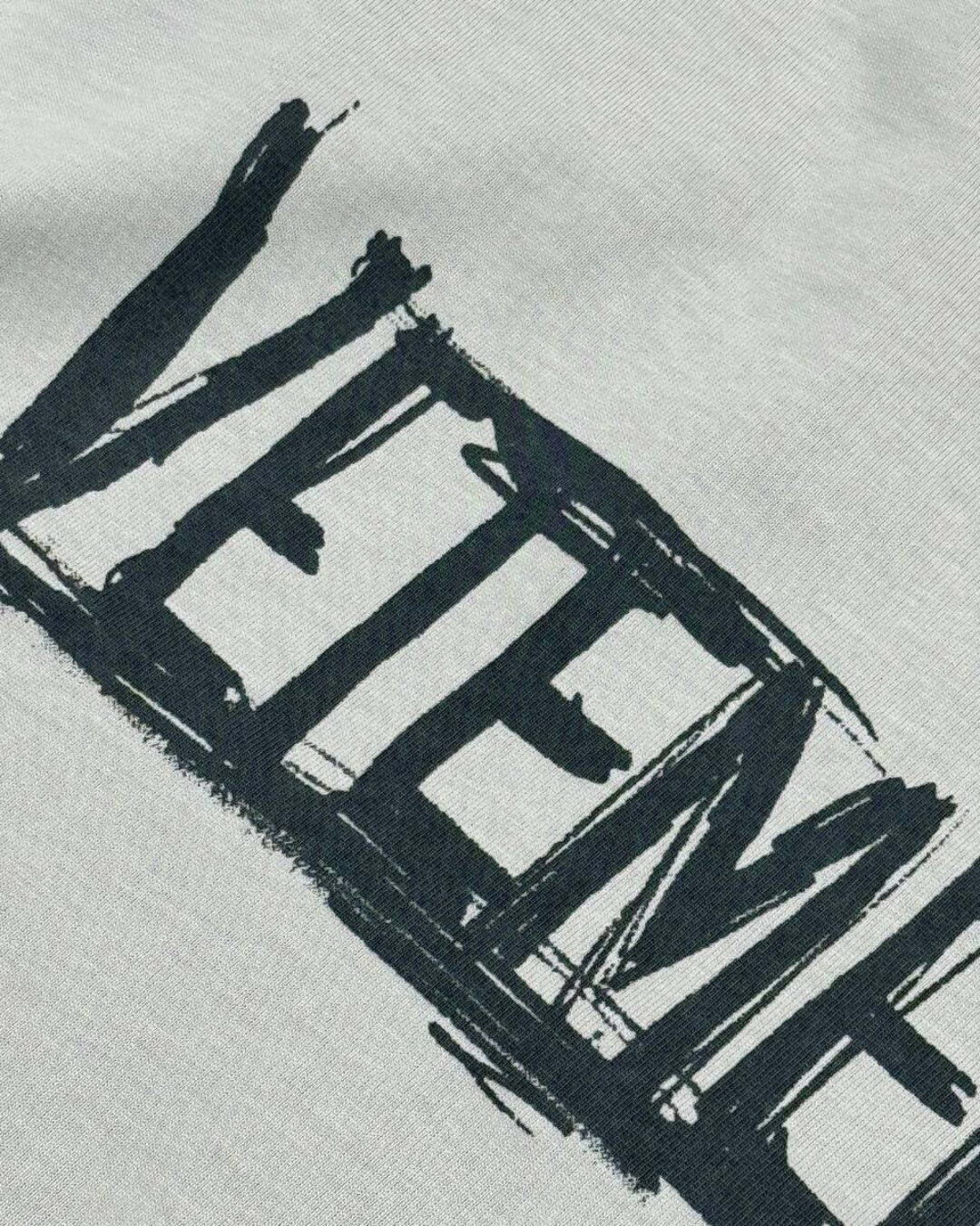 Футболка Vetements Logo — фото 8