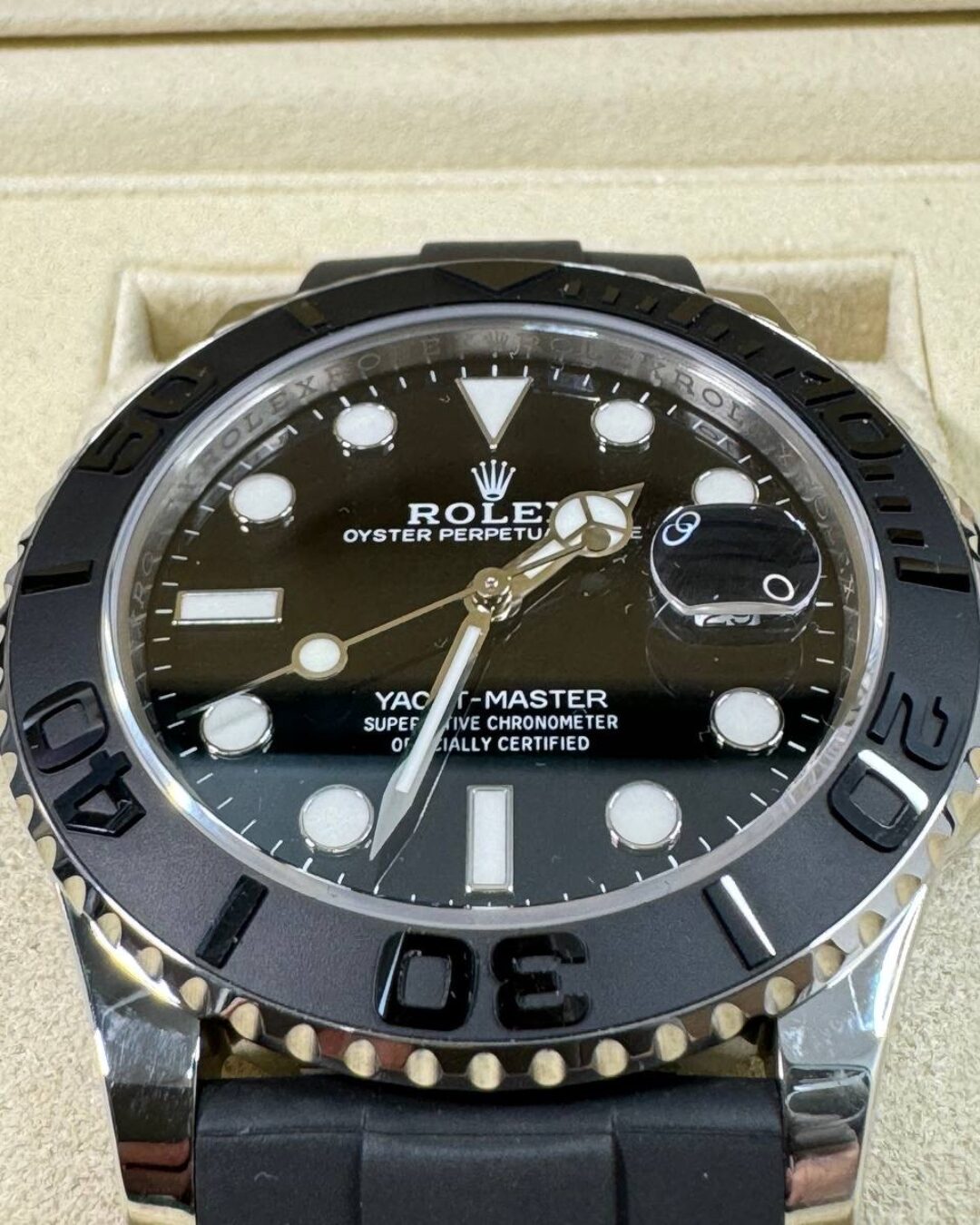 Часы Rolex Yacht-Master