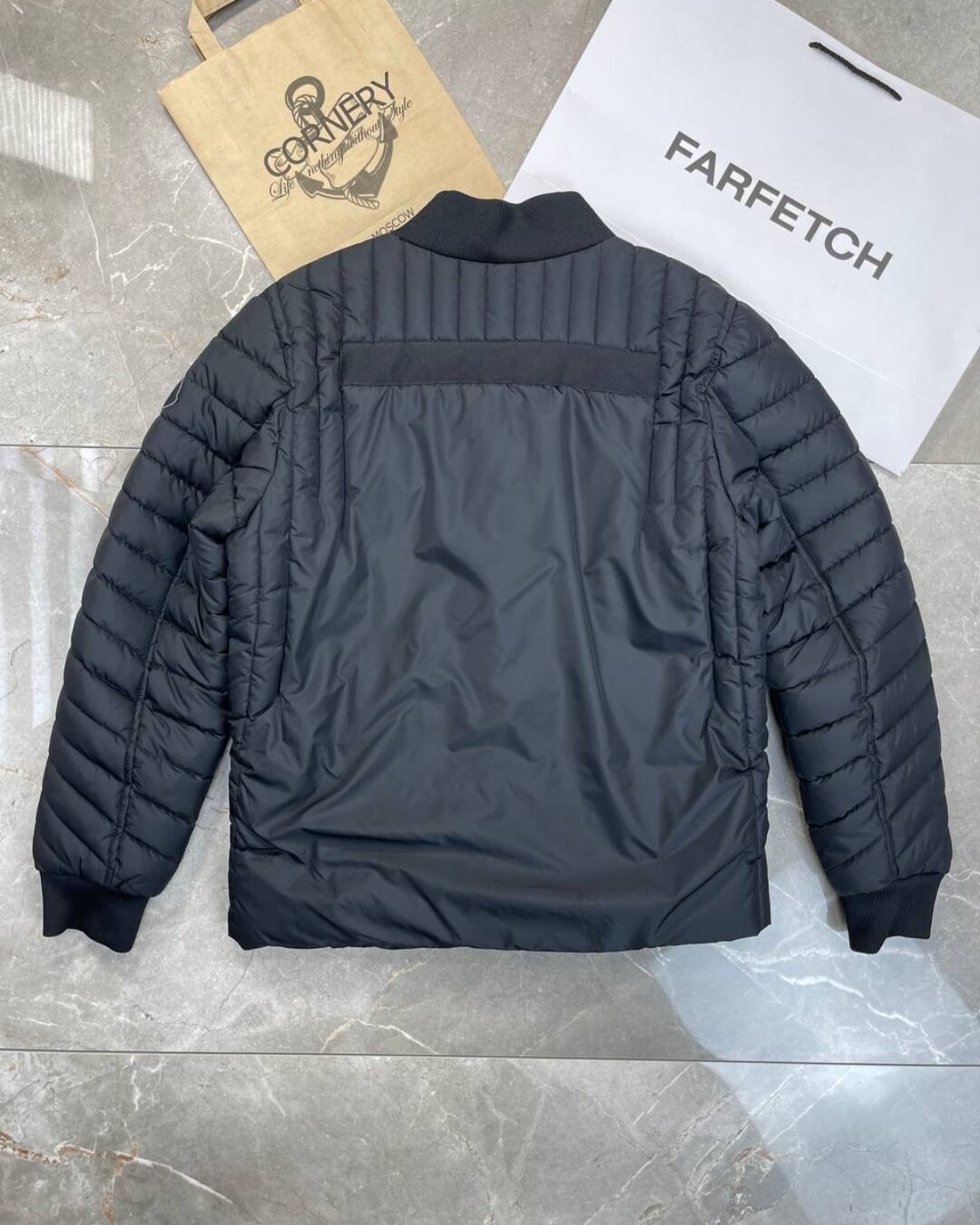 Бомбер Moncler