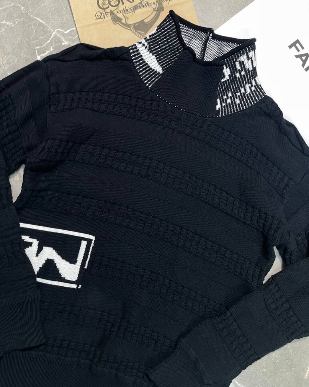 Свитер Stone Island