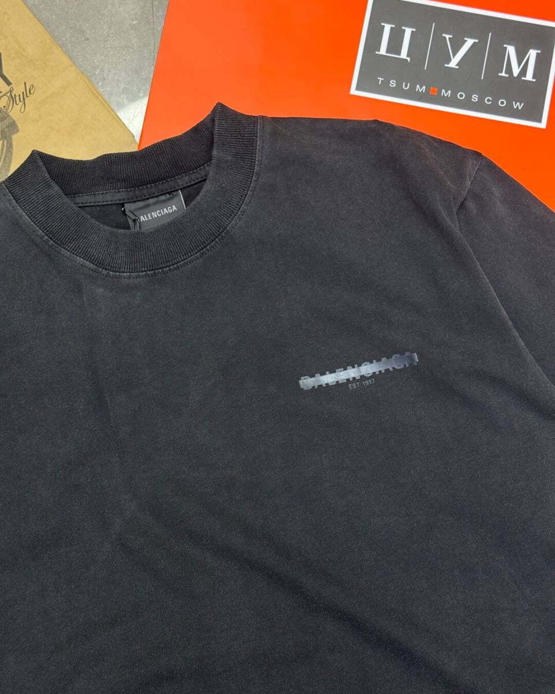 Футболка Balenciaga — фото 3