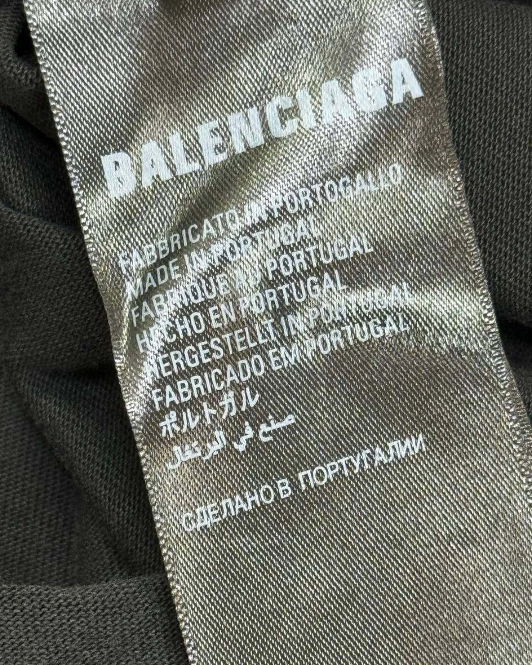 Футболка Balenciaga — фото 6