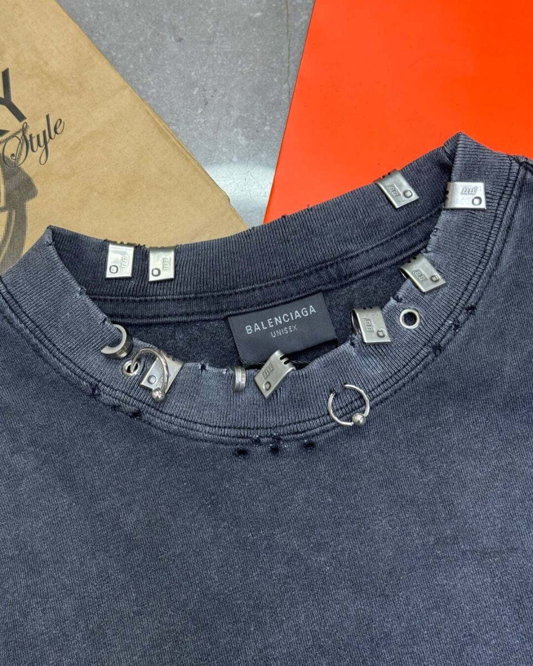 Футболка Balenciaga — фото 4