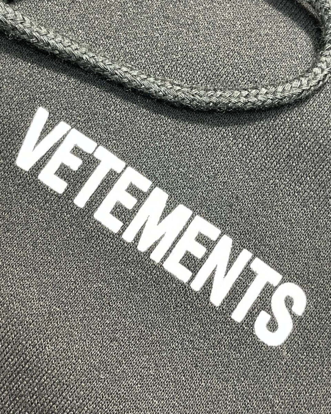 Худи Vetements — фото 4