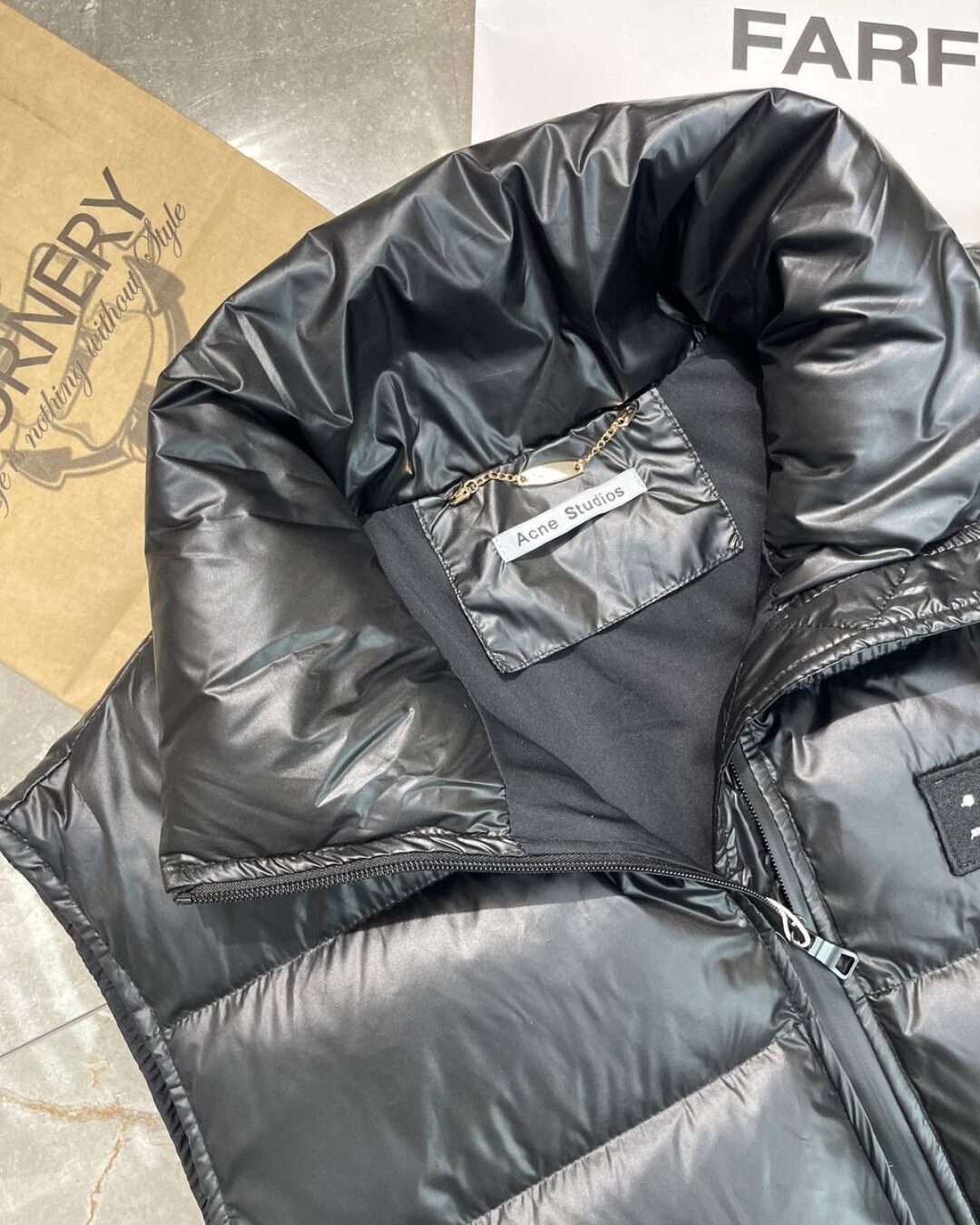 Жилет Acne Studio