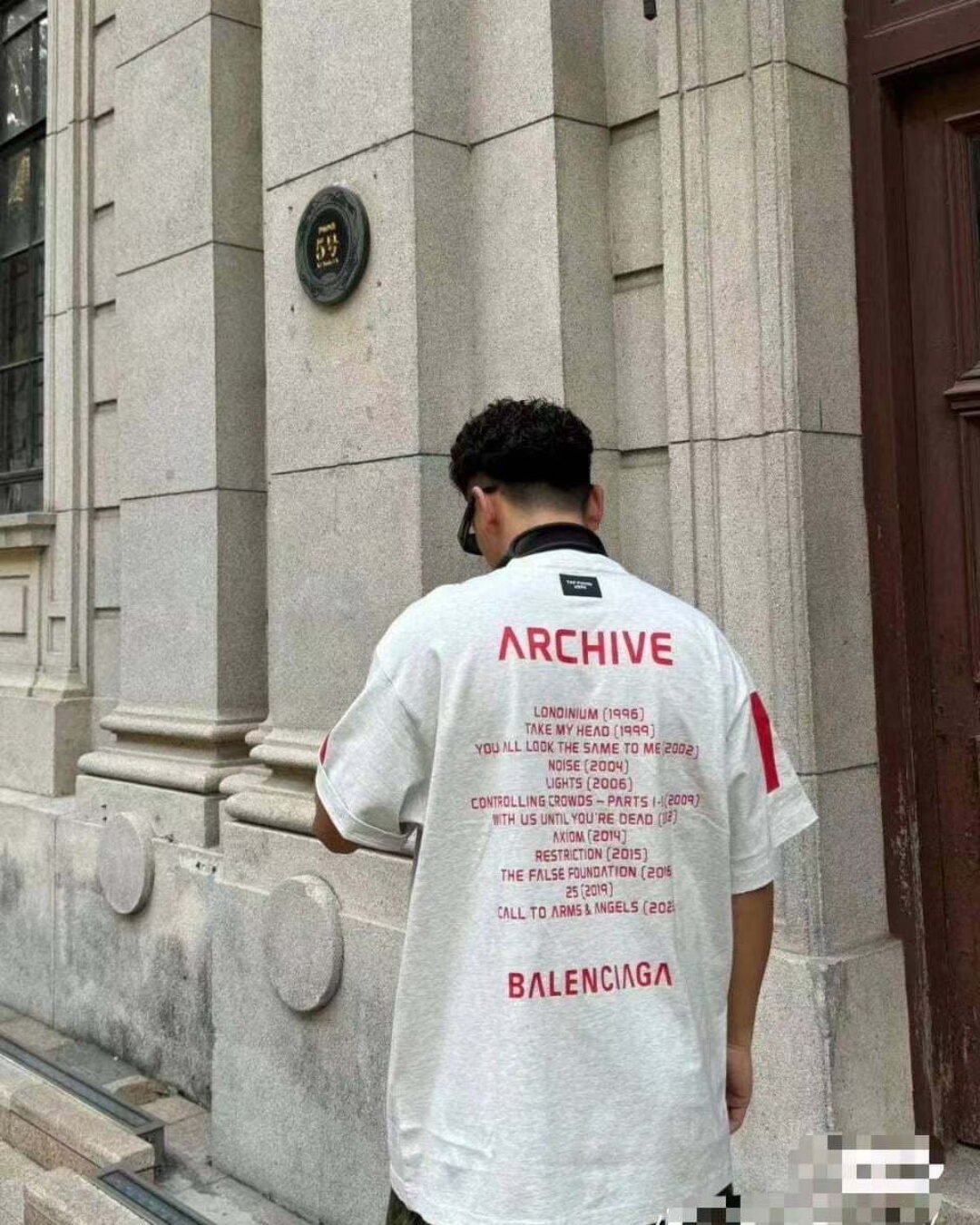 Футболка Balenciaga — фото 9