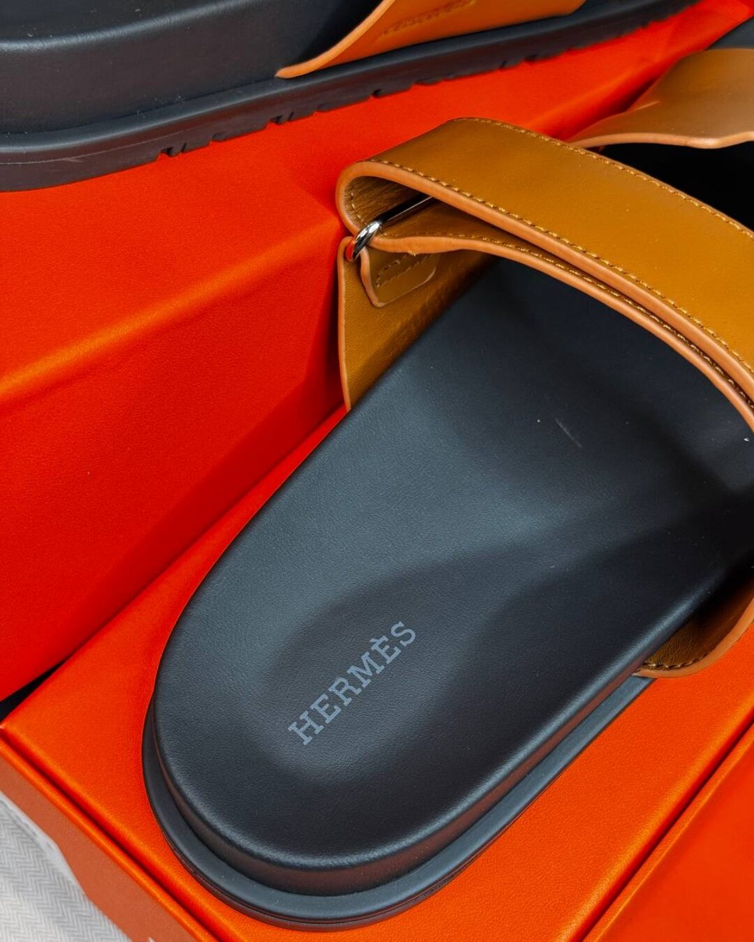 Тапки Hermes