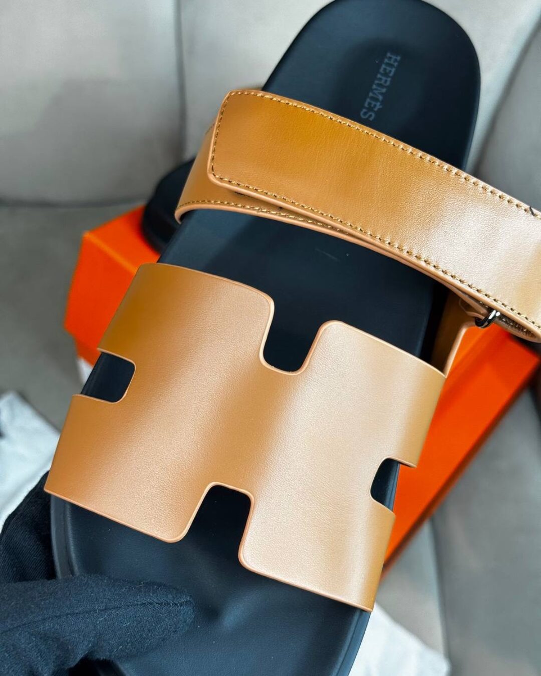 Тапки Hermes
