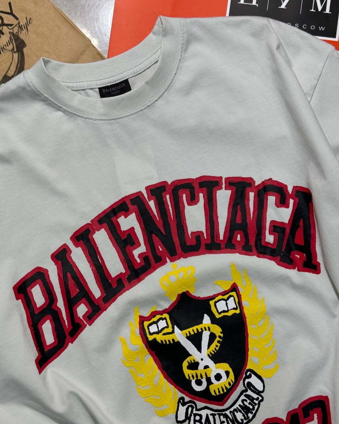 Футболка Balenciaga — фото 4