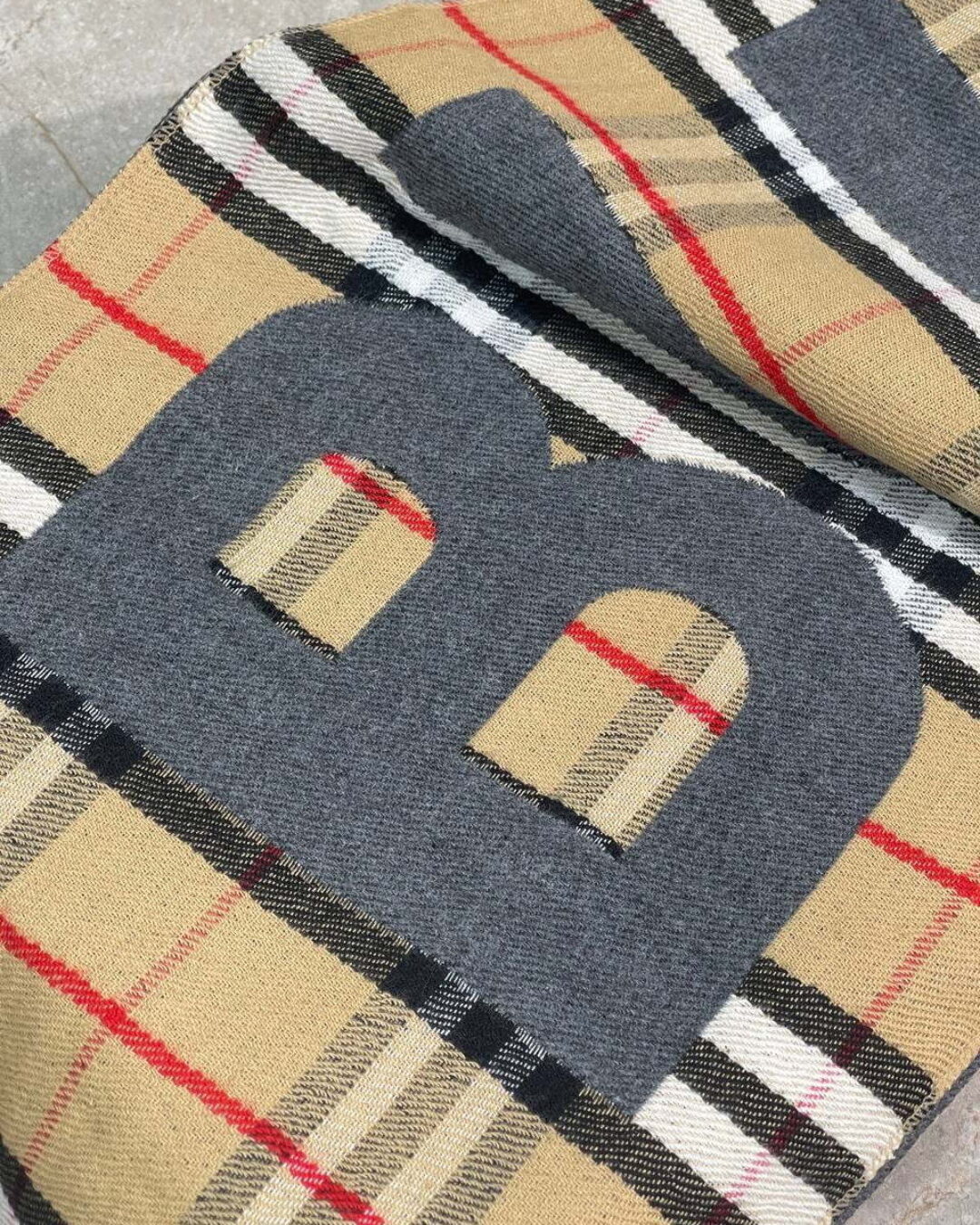 Шарф Burberry