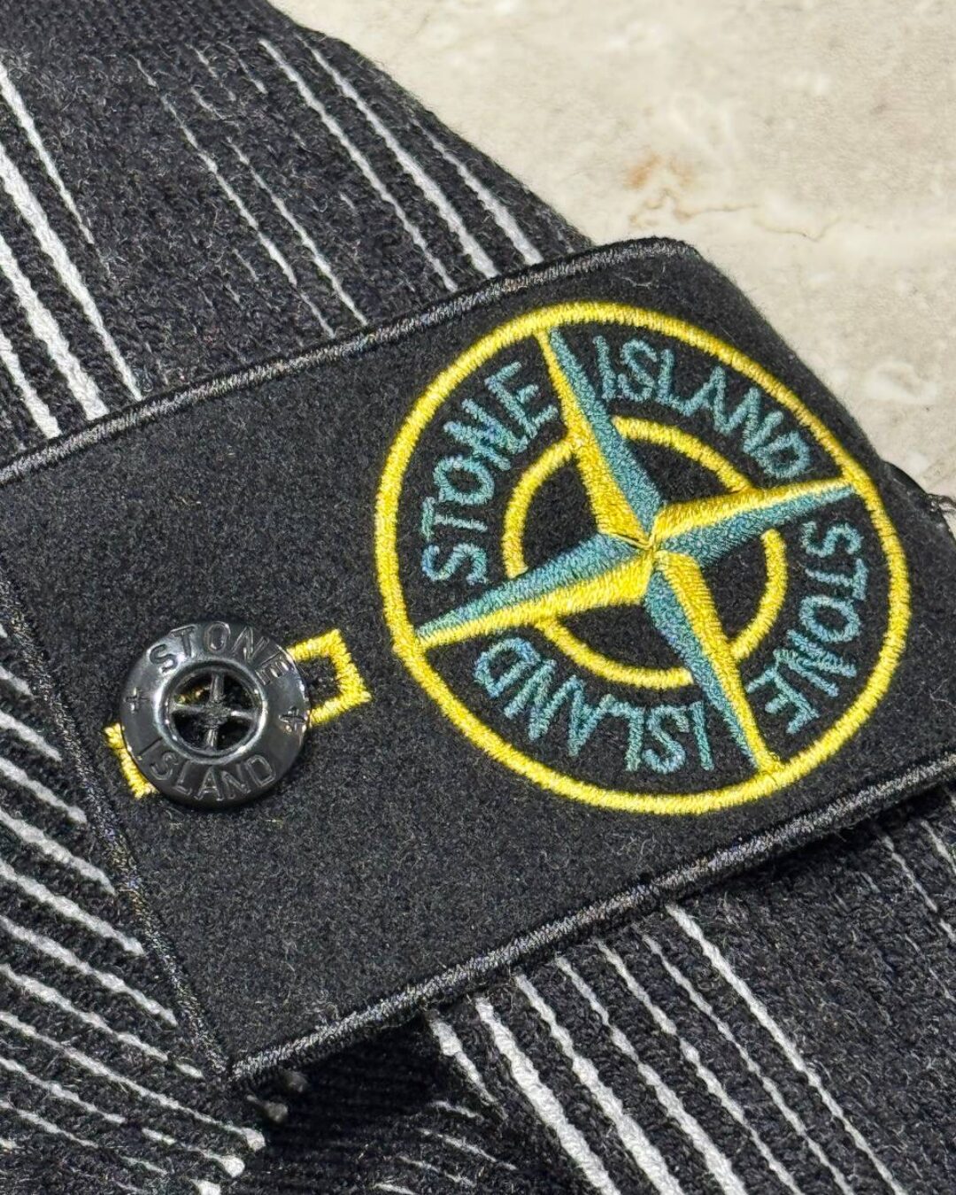 Свитер Stone Island