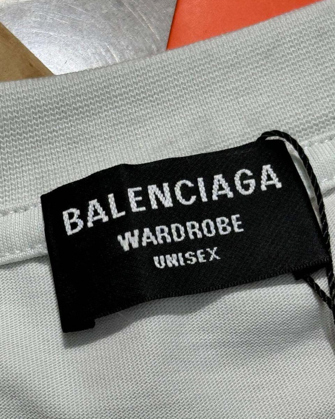 Футболка Balenciaga — фото 9