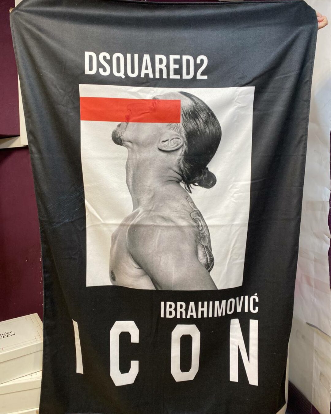 Полотенце Dsquared