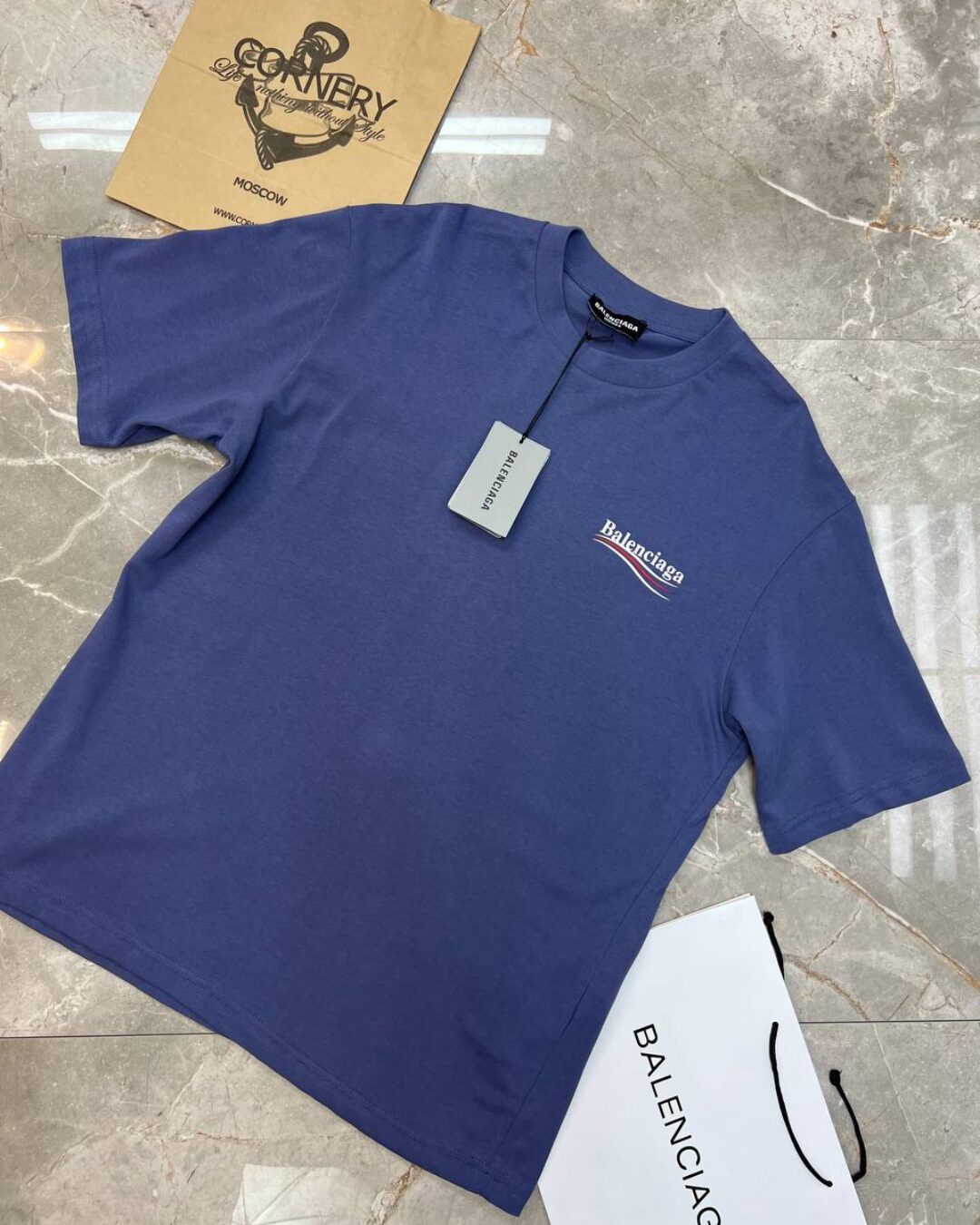 Футболка Balenciaga