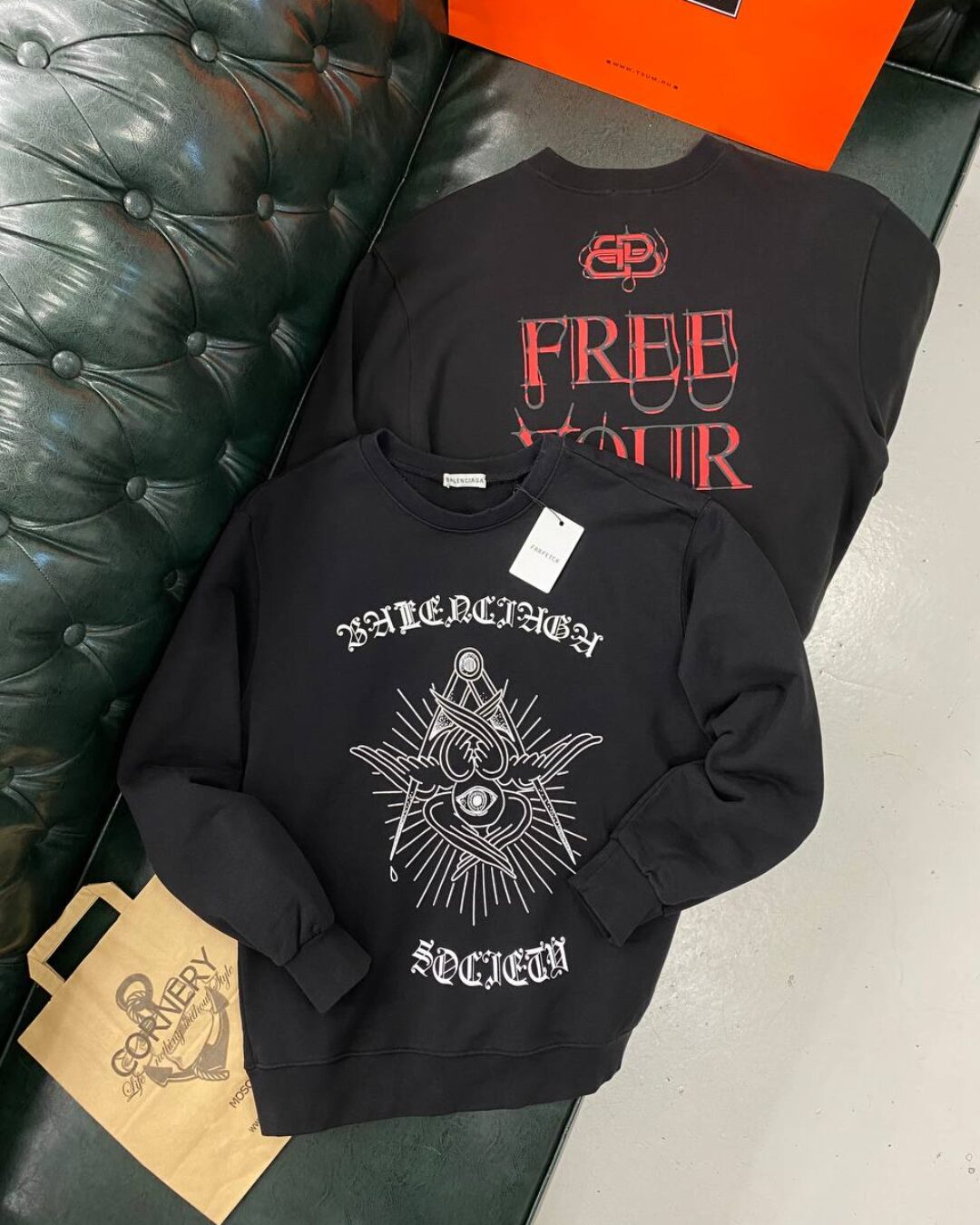 Кофта Balenciaga