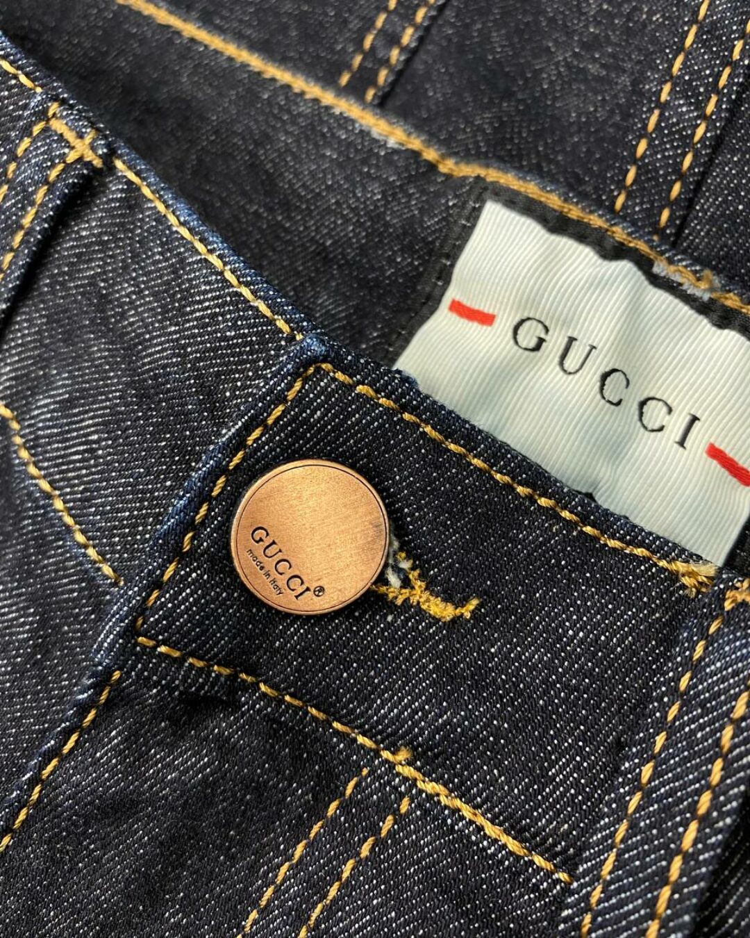 Джинсы Gucci
