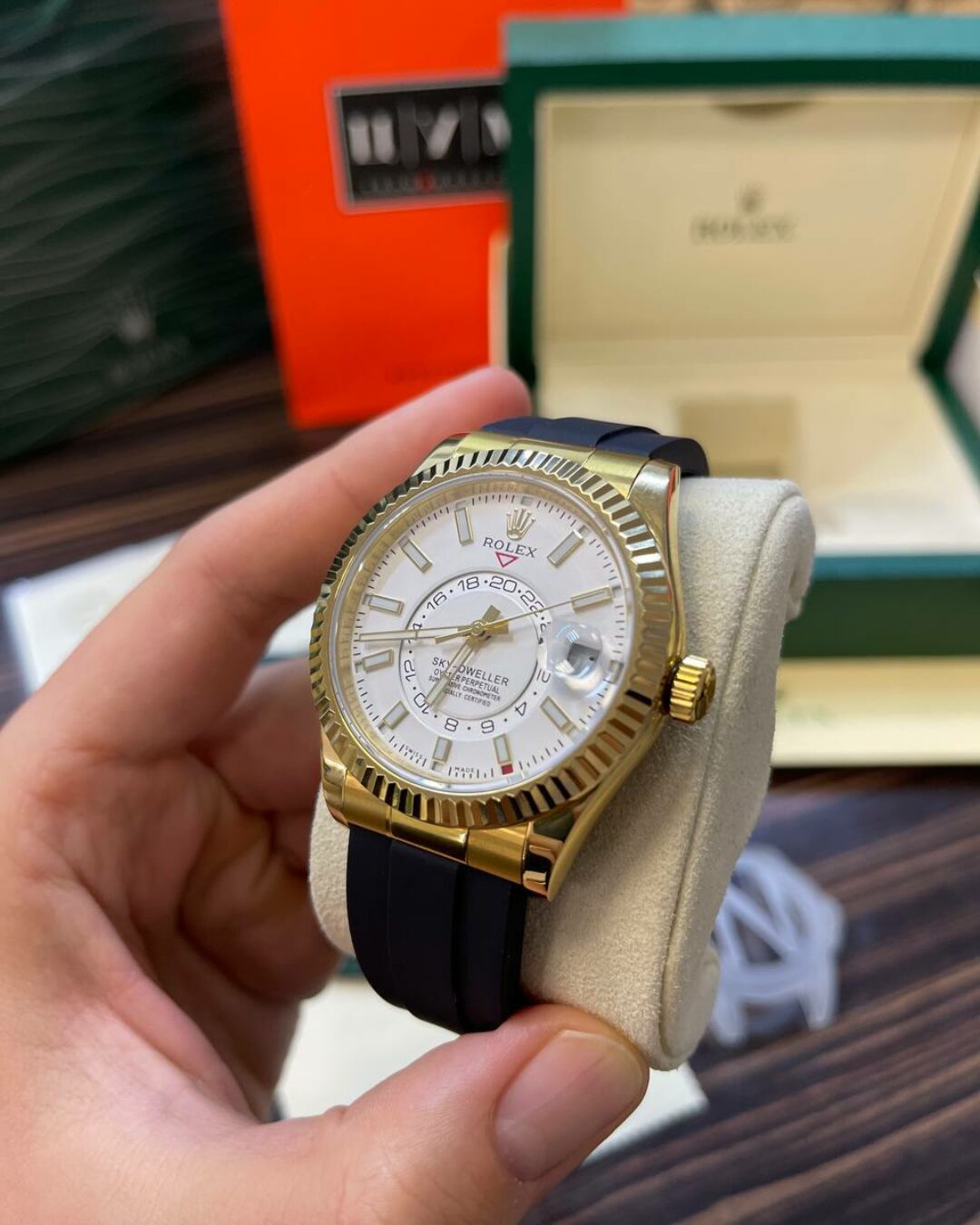 Часы Rolex